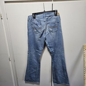 Womens Ambercombie And Fitch Bootcut Jeans Distressed Jeans Size 8R Madison